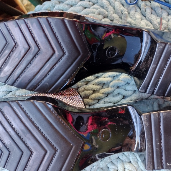 CLOG LIKE MULES BY STEVE MADDEN - Picture 2 of 5